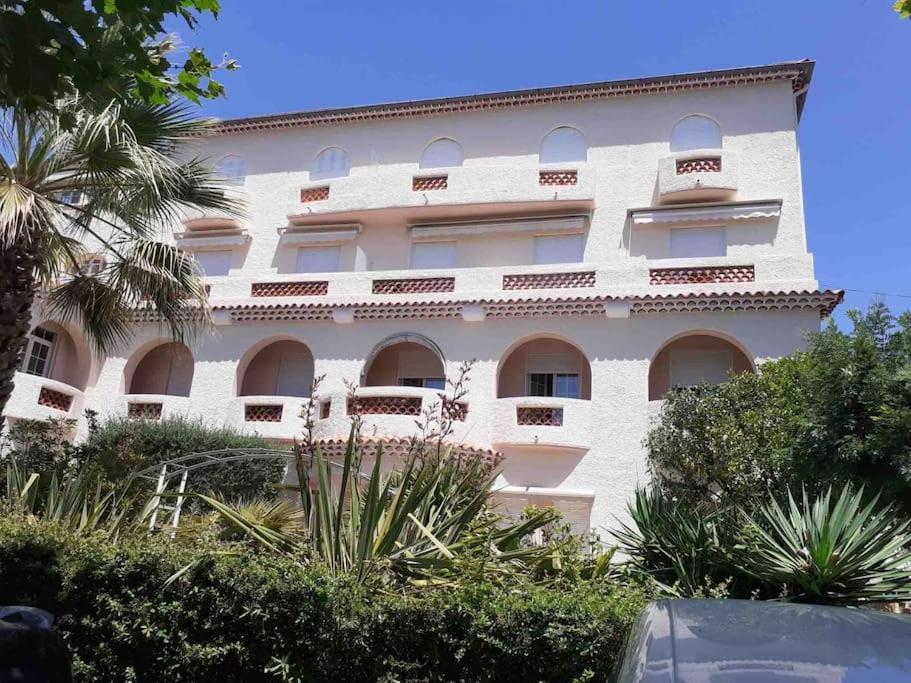 Bandol: Elegant Et Cosy 2 Pieces, Proche Ville Et Plage Ngoại thất bức ảnh