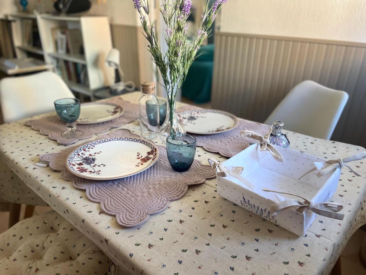Bandol: Elegant Et Cosy 2 Pieces, Proche Ville Et Plage Ngoại thất bức ảnh