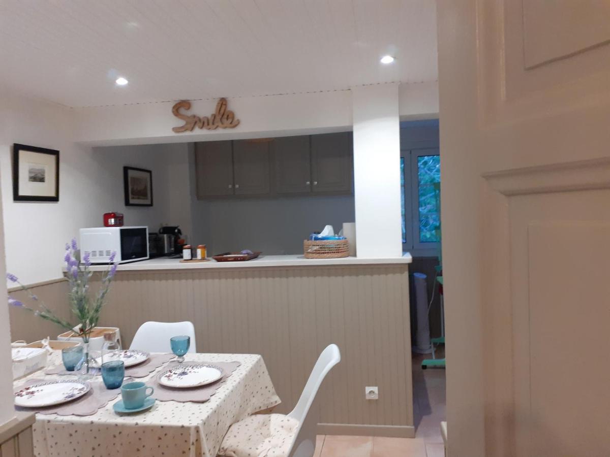 Bandol: Elegant Et Cosy 2 Pieces, Proche Ville Et Plage Ngoại thất bức ảnh
