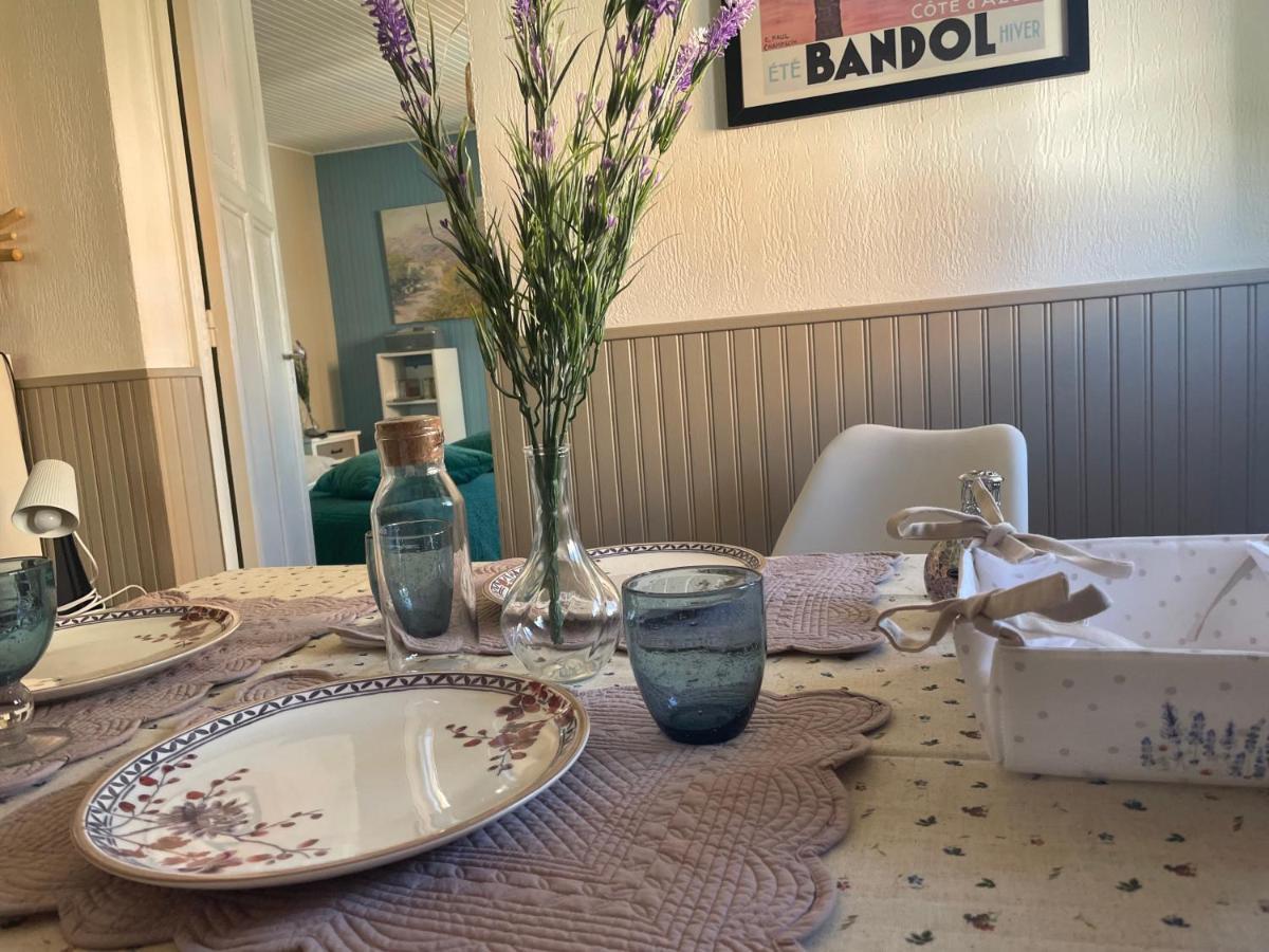 Bandol: Elegant Et Cosy 2 Pieces, Proche Ville Et Plage Ngoại thất bức ảnh